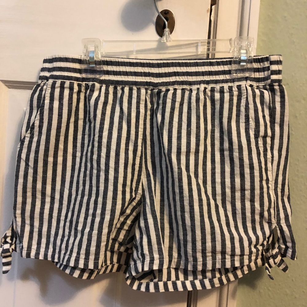 Stripe Linen Shorts